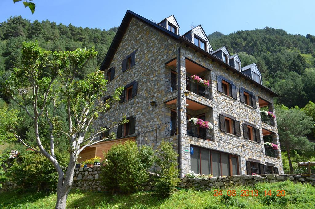 Apartaments La Peguera Bohí Exteriör bild