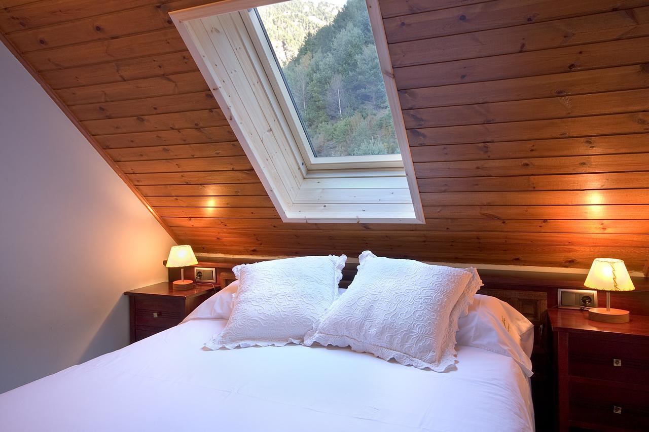 Apartaments La Peguera Bohí Rum bild