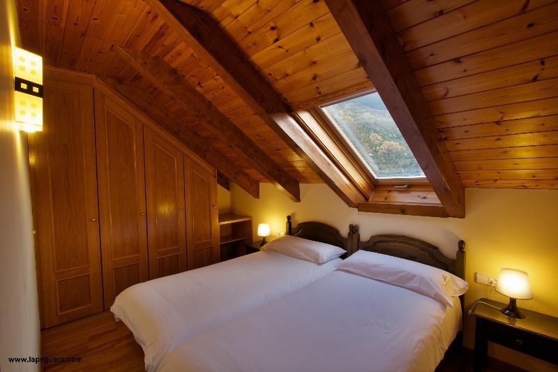 Apartaments La Peguera Bohí Exteriör bild